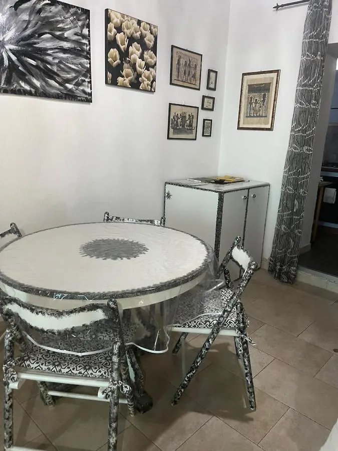 Studio S Santa Teresa Gallura 0*,